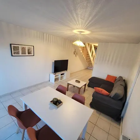 Lumineux T3 En Duplex בגלס